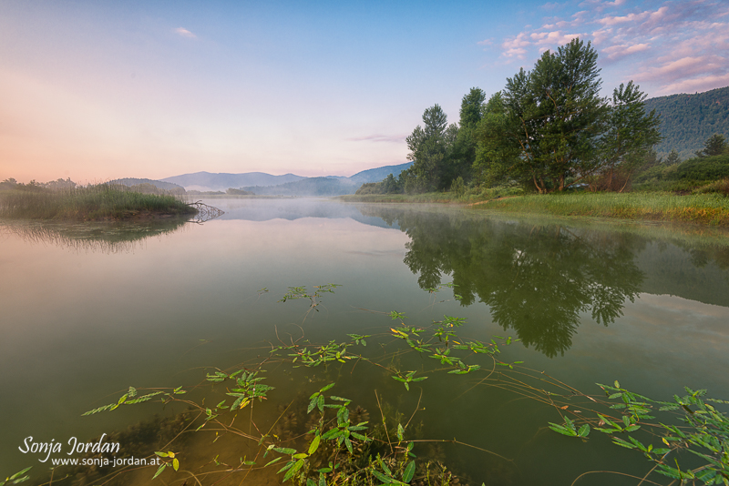 Sonnenaufgang am Zirknitzer See, Cerknisko jezero, Sickersee, Zirknitzer Becken, Naturschutzgebiet Rakov Škocjan , Slowenien